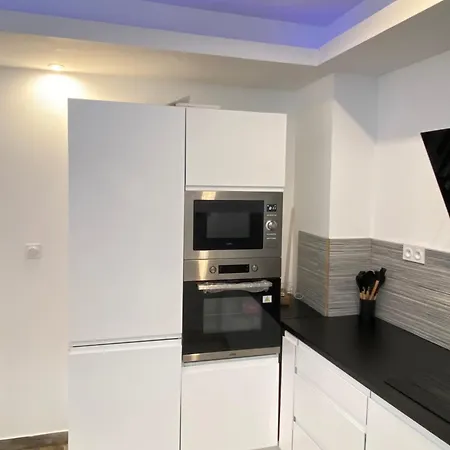 Chambre Agreable Et Moderne