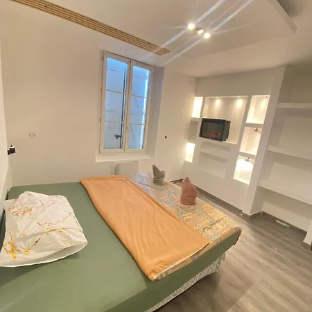 Chambre Agreable Et Moderne Homestay *