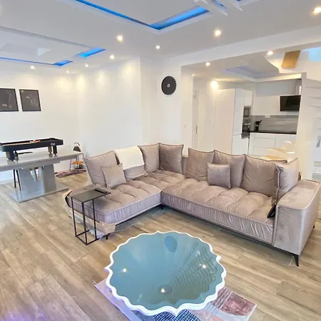 Chambre Agreable Et Moderne Homestay *